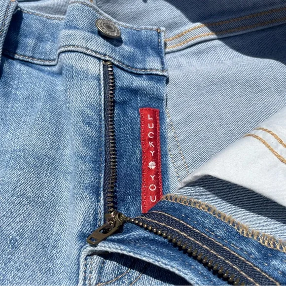 Lucky Brand Legend Sweet Mid Rise Straight Jeans- Host Pick! - Picture 7 of 11